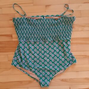 J.Crew green bathing suit one piece swimwear beach summer